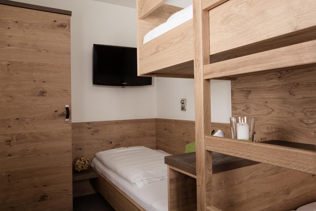 Hotel Tauernhof Kaprun Room photo
